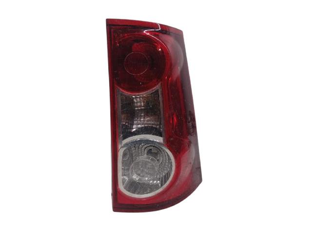 8200864610 Piloto trasero derecho  en stock Sabadell