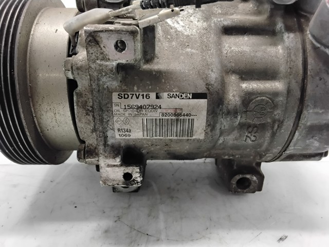 RENAULT 8200866440 Compresor de aire acondicionado  en stock Valencia