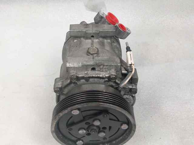 RENAULT 8200866440 Compresor de aire acondicionado comprar Pamplona