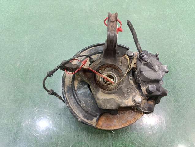 RENAULT 8200881824 Mangueta delantera izquierda  en stock Salamanca