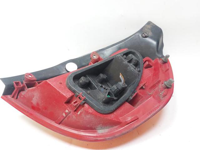 8200886944 RENAULT Piloto trasero izquierdo comprar Bilbao
