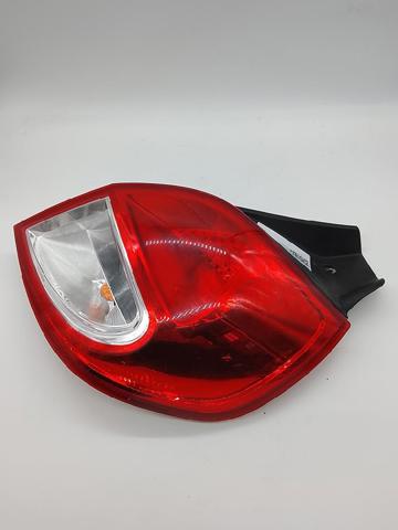 RENAULT 8200886946 Piloto trasero derecho  comprar en Ponferrada