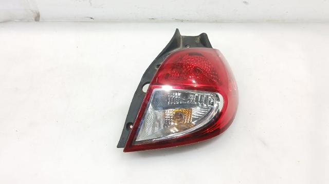 8200886946 Piloto trasero derecho  comprar en Reus
