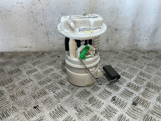 8200903683 RENAULT Bomba de gasolina comprar Bilbao