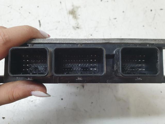 8200909666 Unidad de control del motor (ECU)  comprar en Pontevedra