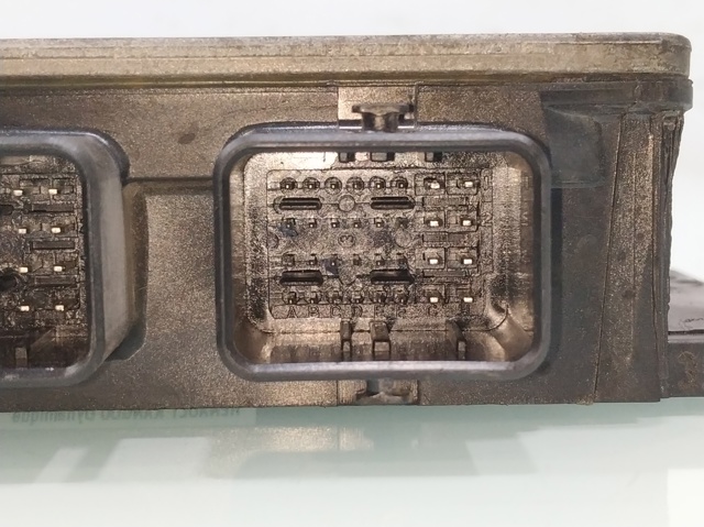 8200909666 RENAULT ECU comprar Madrid