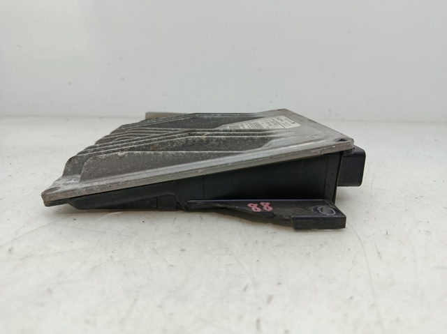 8200911560 ECU  en stock Castellón