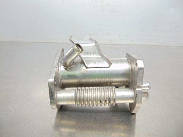 RENAULT 8200912059 Enfriador de recirculación de gases de escape EGR  disponible Valladolid