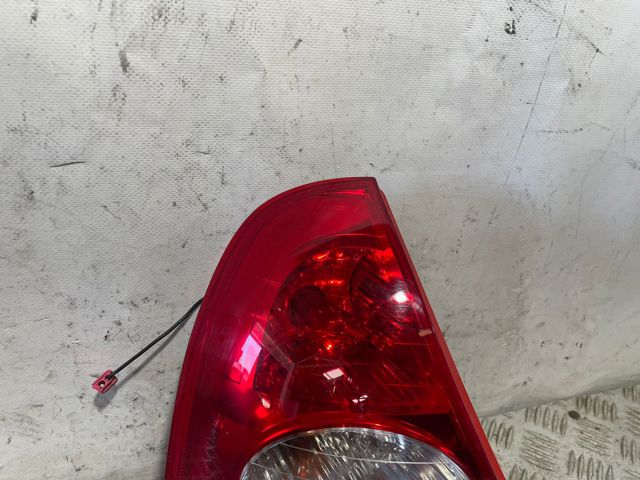 RENAULT 8200917488 Piloto trasero izquierdo comprar Pamplona