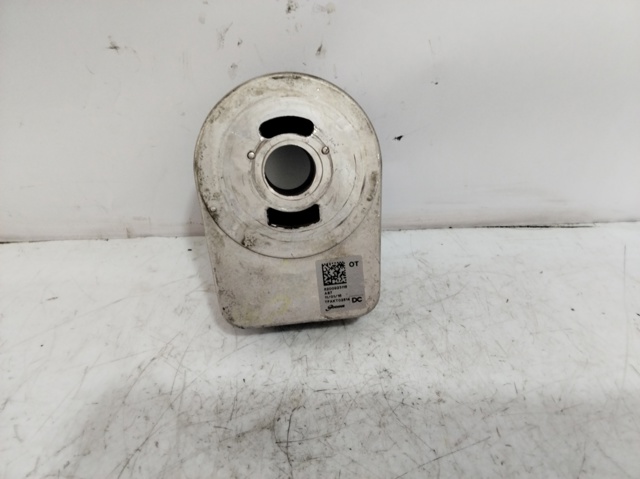 8200923115 Radiador de aceite debajo del filtro  en stock Sabadell