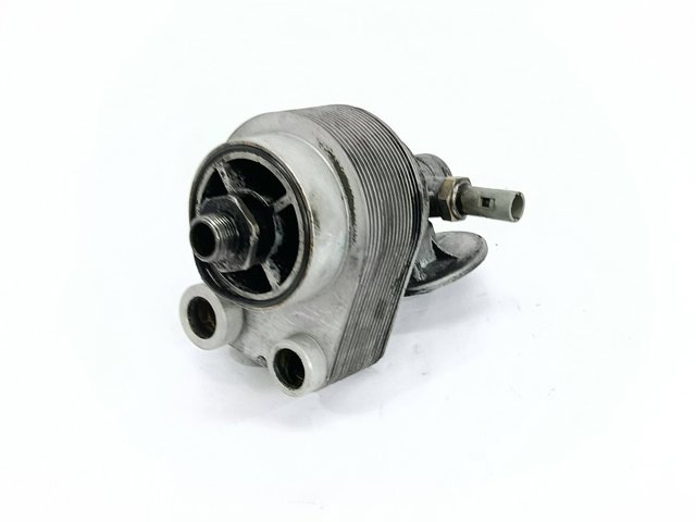 RENAULT 8200923115 Radiador de aceite debajo del filtro comprar Barcelona