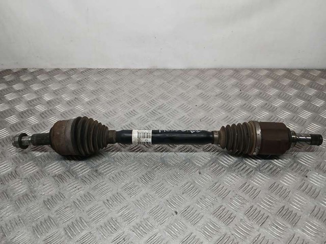 Semieje delantero izquierdo 8200934676 RENAULT