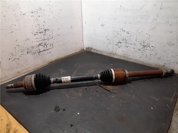 RENAULT 8200934677 Semieje delantero derecho  comprar en Ponferrada
