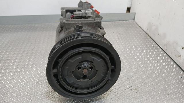 8200939386A Renault (RVI)