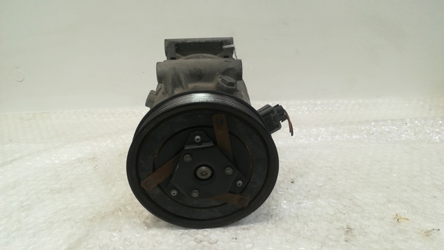 8200940837 RENAULT Compresor de aire acondicionado  comprar en Jaén