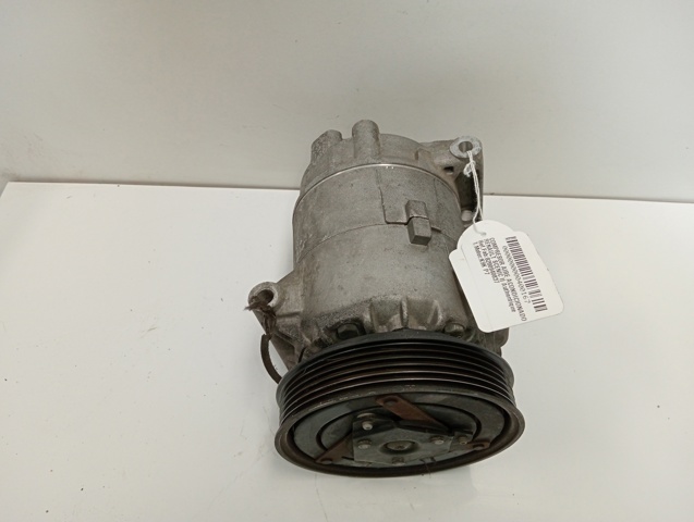 8200940837 RENAULT Compresor de aire acondicionado comprar Bilbao
