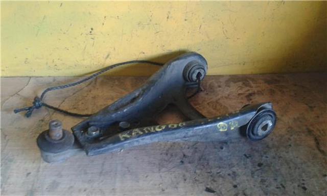 RENAULT 8200942408 Brazo inferior derecho de la suspensión delantera  comprar en Albacete