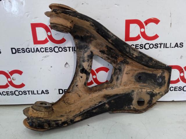 8200942408 Brazo inferior derecho de la suspensión delantera  en stock Castellón