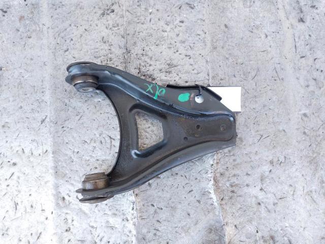8200942408 Brazo inferior derecho de la suspensión delantera comprar Girona