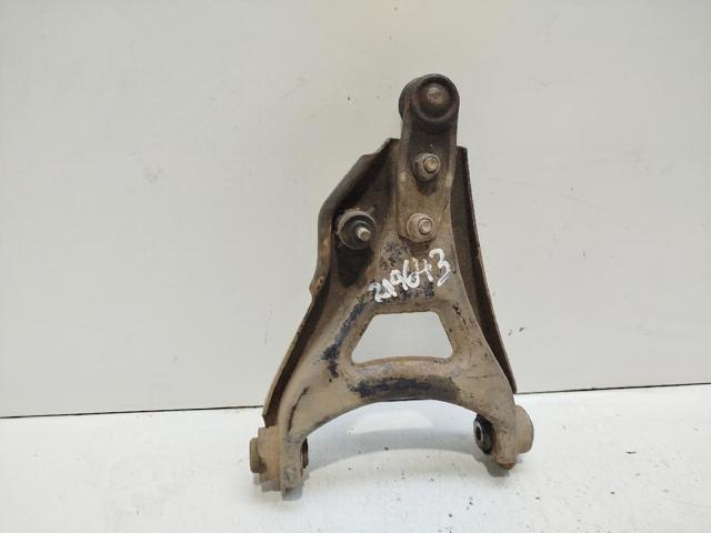 8200942408 RENAULT Brazo inferior derecho de la suspensión delantera  disponible Ourense