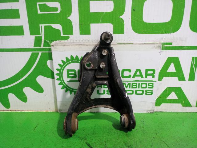 RENAULT 8200942417 Brazo inferior izquierdo de la suspensión delantera  en stock Terrassa