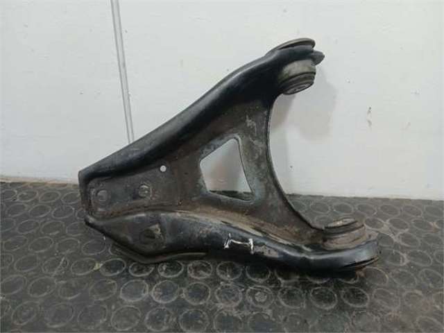 8200942417 RENAULT Brazo inferior izquierdo de la suspensión delantera  comprar en Oviedo