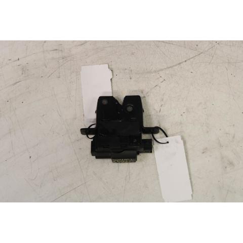 8200948107 Cerradura de tapa de maletero  comprar en Reus