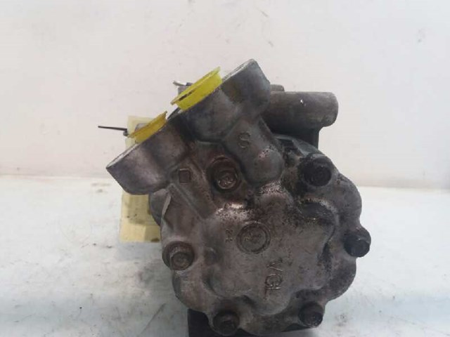 RENAULT 8200953358 Compresor de aire acondicionado  en stock Valencia