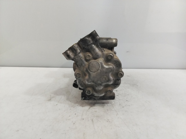 8200953359A Compresor de aire acondicionado  en stock Castellón