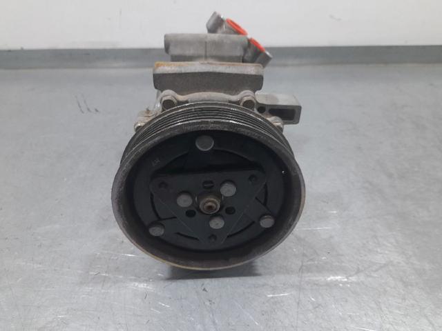 8200953359A Compresor de aire acondicionado  en stock Castellón