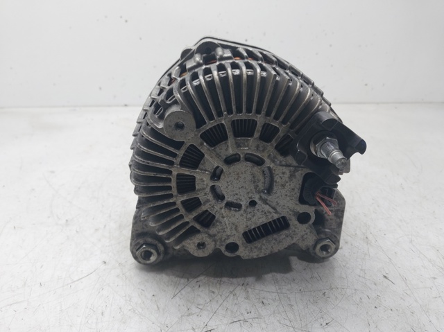 8200960536 Alternador  en stock Sabadell
