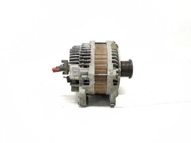 8200960536 RENAULT Alternador  en stock Gandía
