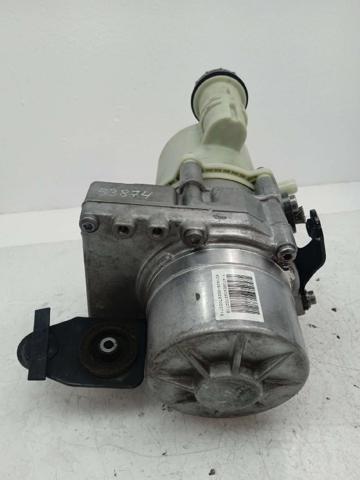 8200963686 Bomba de dirección comprar Almería