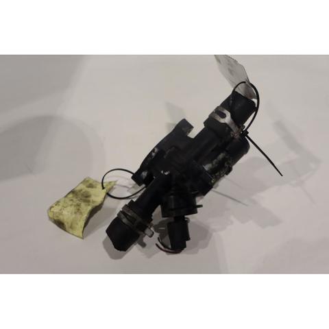 Caja del termostato 8200978542 RENAULT