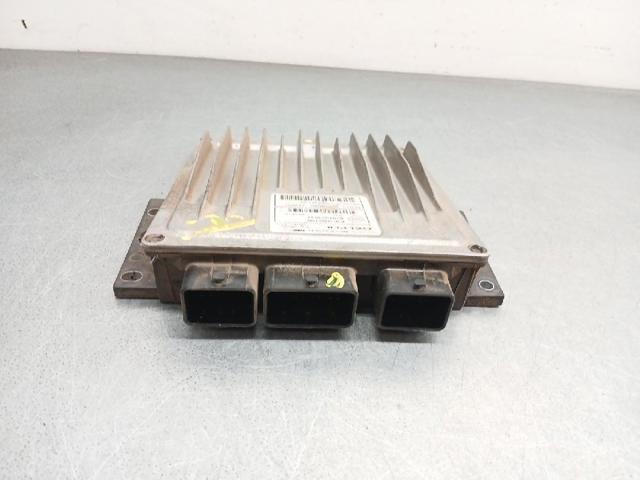 RENAULT 8201002106  en stock Terrassa