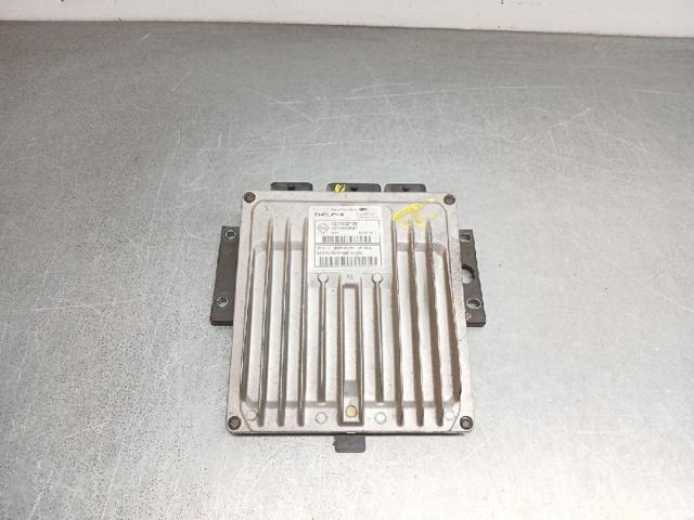 RENAULT 8201002106  disponible Valladolid
