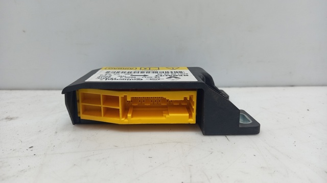 8201002828 RENAULT Módulo de control de airbag comprar Madrid