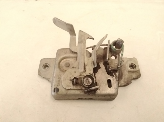8201004024 Renault (RVI)