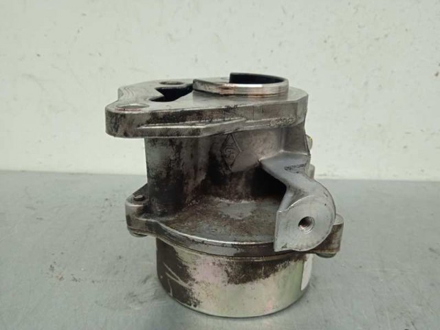 8201005306 NISSAN Bomba de vacío  en stock Huelva