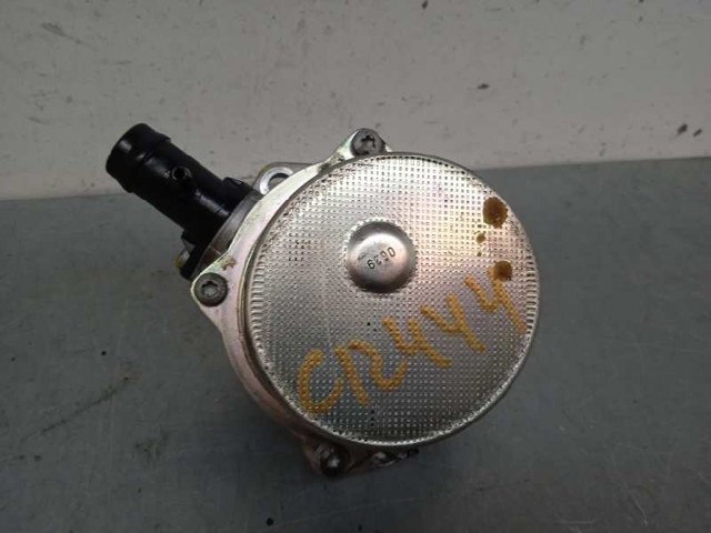 8201005306 NISSAN Bomba de vacío  en stock Huelva