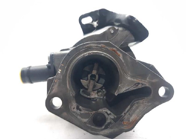 8201005306 RENAULT Bomba de vacío comprar Alcalá