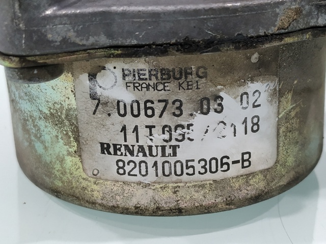 RENAULT 8201005306B Bomba de vacío  en stock Terrassa