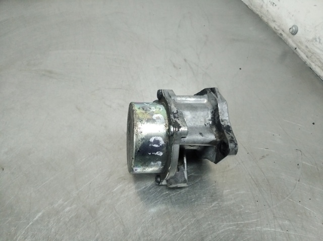 8201005306B RENAULT Bomba de vacío  comprar en Lleida