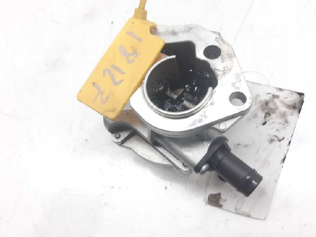RENAULT 8201005306B Bomba de vacío  comprar en Murcia