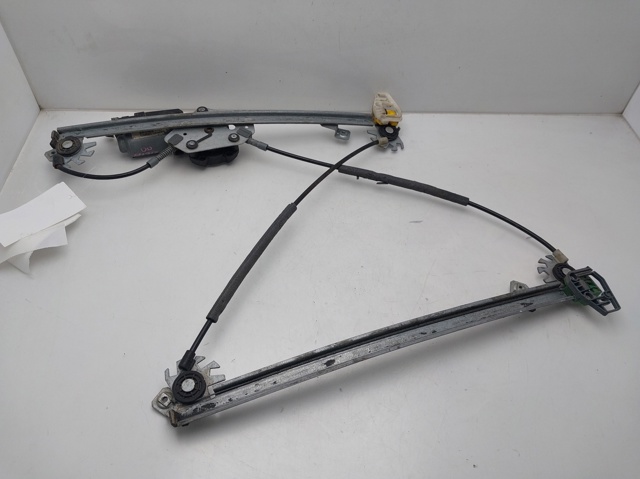 8201010925 RENAULT Mecanismo de elevalunas de la puerta delantera derecha  comprar en Jaén