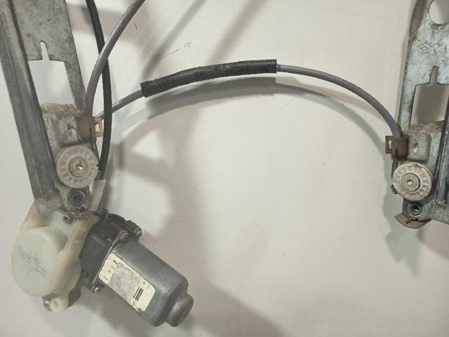 8201010925 RENAULT Mecanismo de elevalunas delantero derecha  en stock Huelva