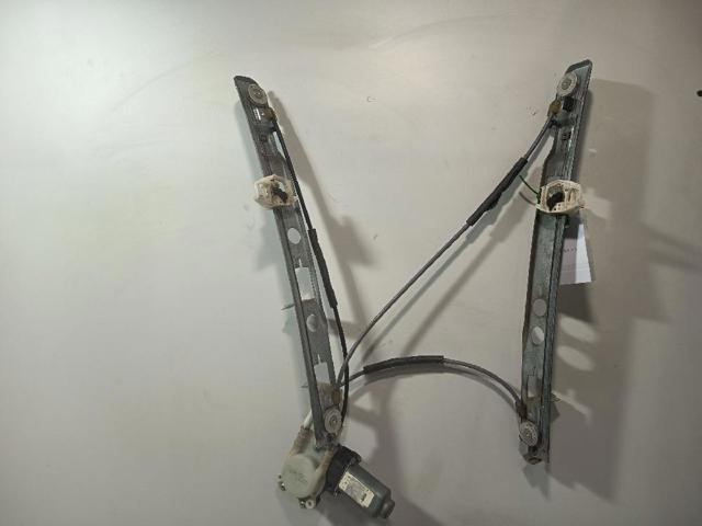 8201010925 RENAULT Mecanismo de elevalunas de la puerta delantera derecha  disponible Alicante