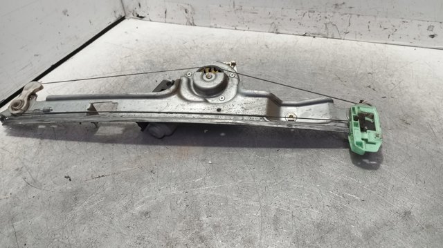 RENAULT 8201010937 Mecanismo de elevalunas delantero izquierdo comprar Pamplona