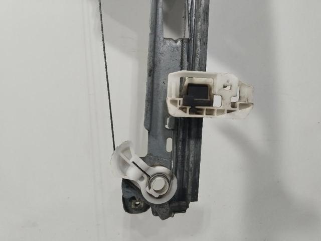 8201010937 Mecanismo de elevalunas de la puerta delantera izquierda  disponible Burgos