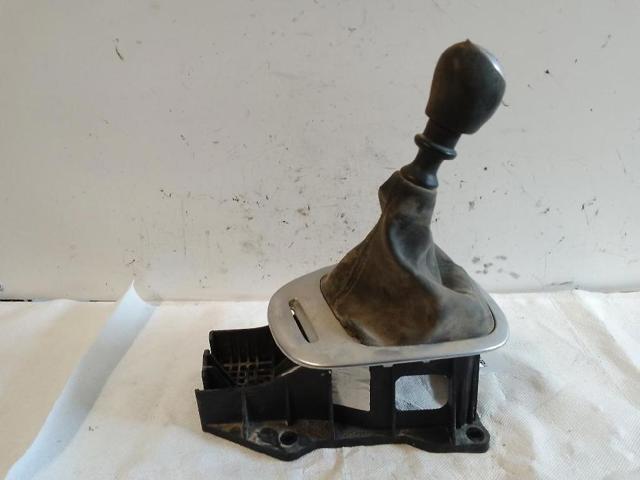 RENAULT 8201021402  en stock Terrassa